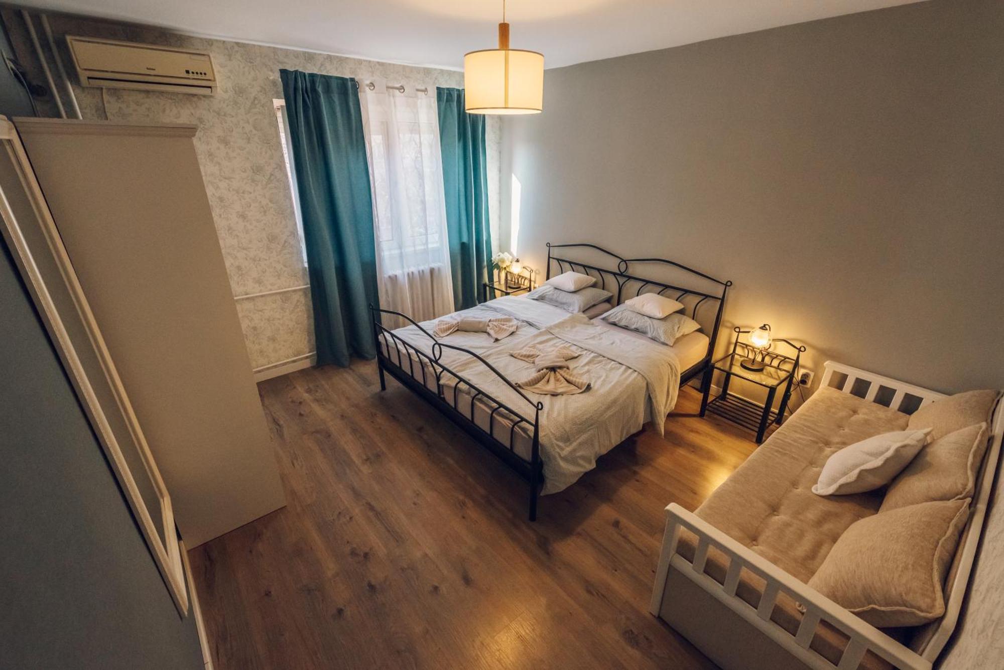 Ferienwohnung Balzak 64M2, Free Parking & Wi-Fi Novi Sad Exterior foto
